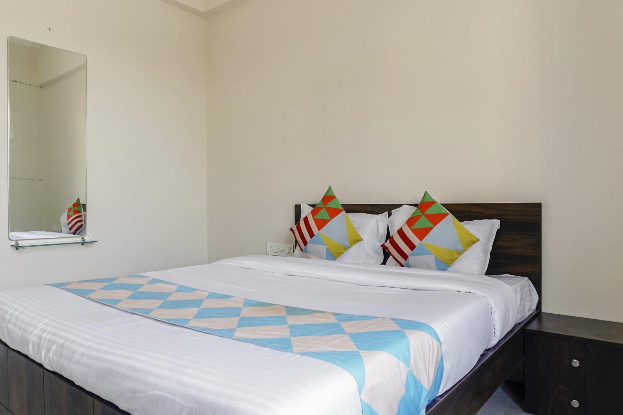 Hotel O Home Elegant Prime Ville Chinchvad Экстерьер фото